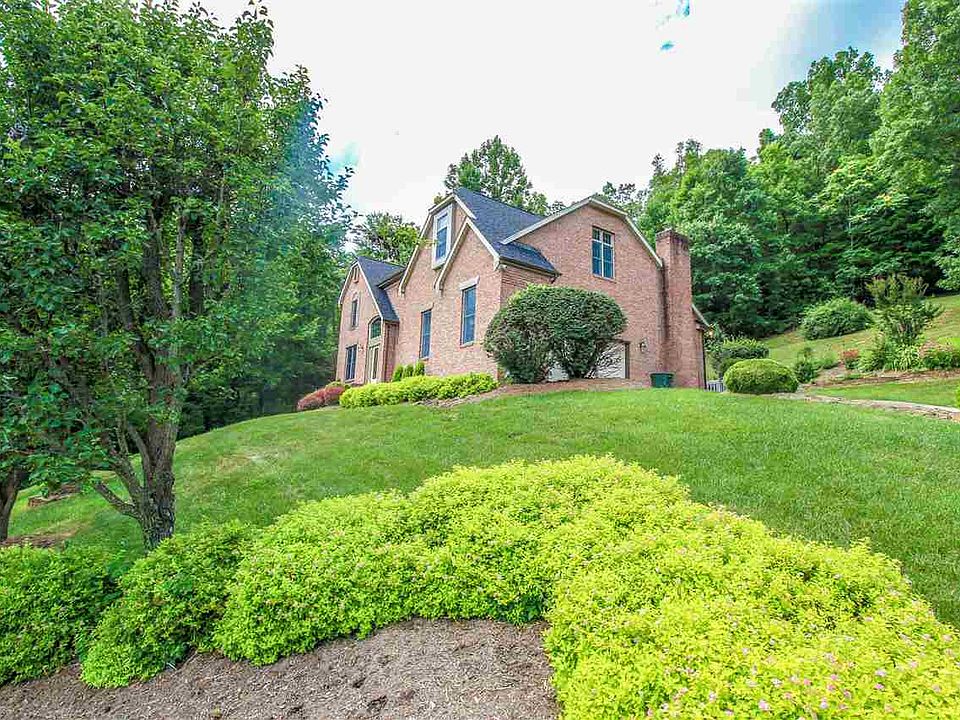 1st image of 5035 Bennington Dr