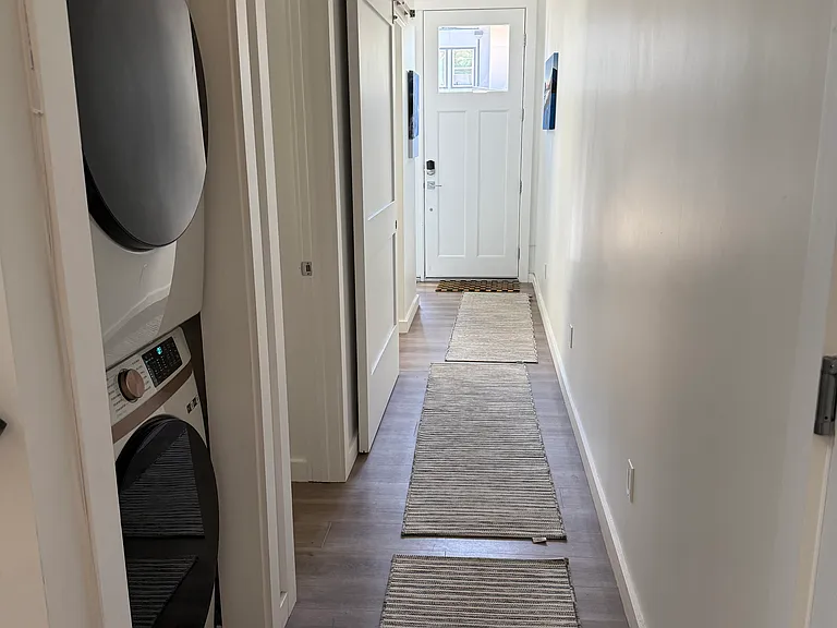 9560 Parker Ln — Photo 20