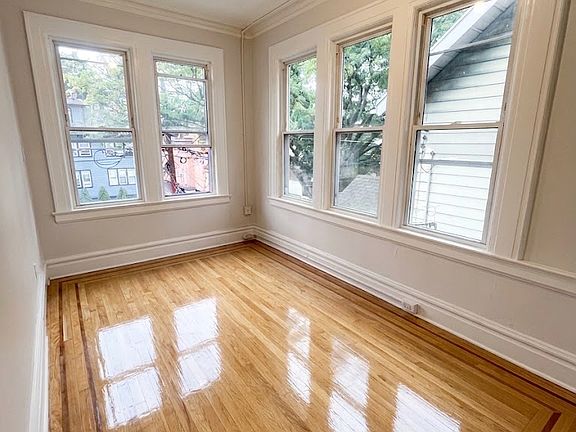 5th image of 104 Goldsmith Ave Floor 2