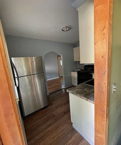 411A 6th Ave NE — Photo 5