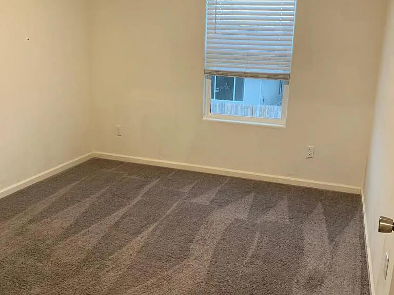 632 Heitz Ct — Photo 9