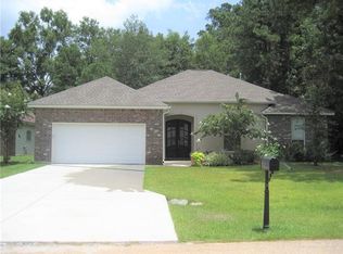 39760 Kellywood Blvd, Ponchatoula, LA 70454