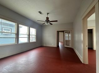 918 E Market St #1, New Albany, IN 47150