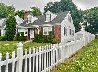 78 Lenox Ave, Stamford, CT 06906