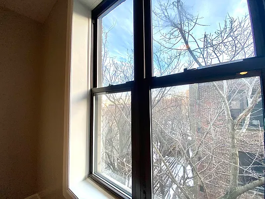 Rented by Lang Realty LLC | media 16