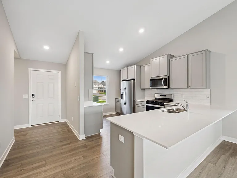 5097 Mustang Dr — Photo 1