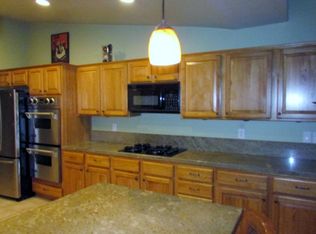 41955 Freedom Ct, Palm Desert, CA 92211