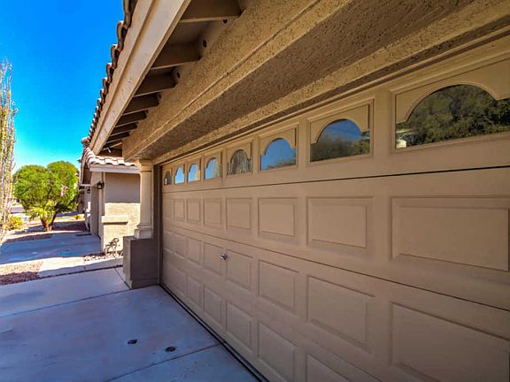 5th image of 325 E Arabian Dr