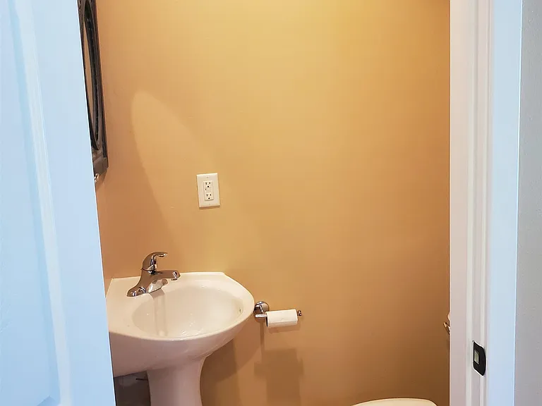 4 Artillery Ln #6 — Photo 14