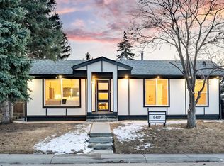 9407 E Allison Dr SE, Calgary, AB T2J1B3