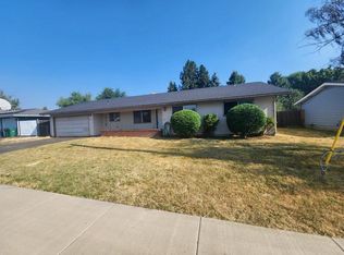5207 Sturdivant Ave, Klamath Falls, OR 97603