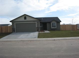 1060 SW Independence Ave, Mountain Home, ID 83647