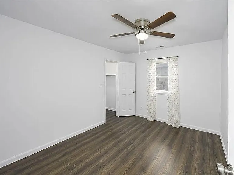 529 E University Dr #1203 — Photo 16