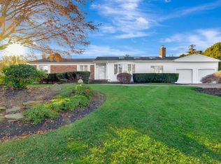 12 Sunhill Rd, Nesconset, NY 11767