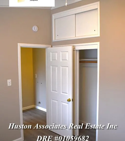 3936 Dennis Ave — Photo 9