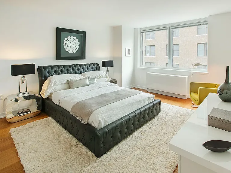 227 W 77th St #11G — Photo 3