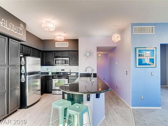 3rd image of 50 Aura De Blanco St Unit 18202