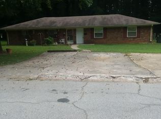 111 Burkshire Ct #B, Jonesboro, GA 30236