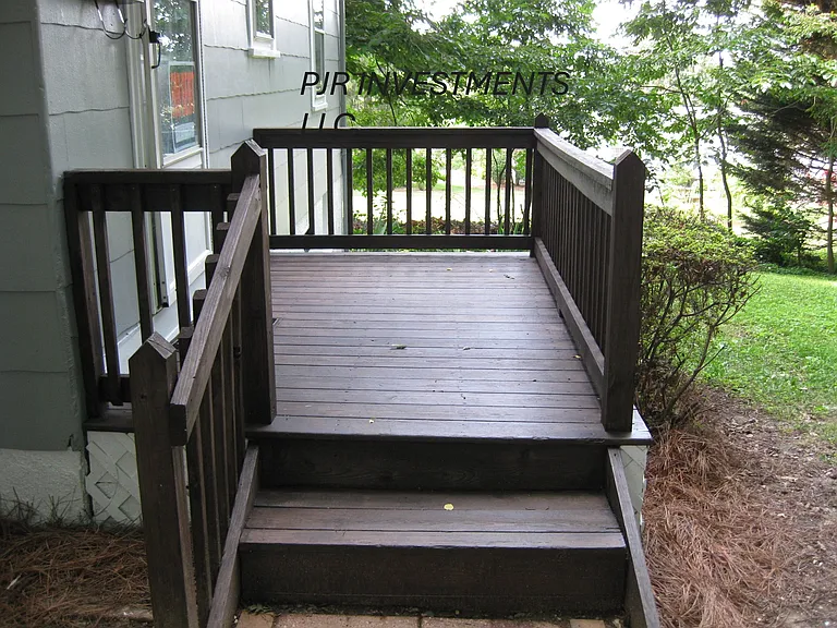 124 Hardy St — Photo 22