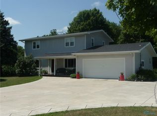 15299 Wayne Rd, Pemberville, OH 43450