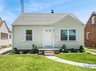 2013 Strathmoor Ave, Toledo, OH 43614