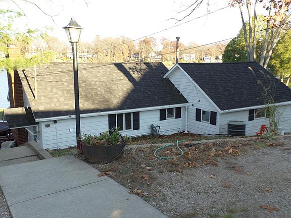 4th image of 70943 Claire Dr