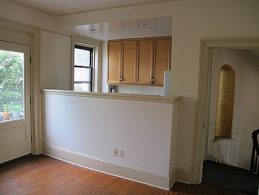 5th image of 453 9th St Floor 2