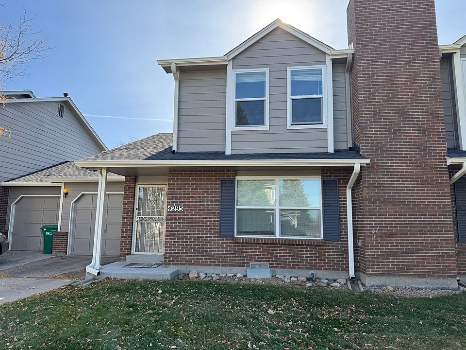 1st image of 4295 W 111th Cir