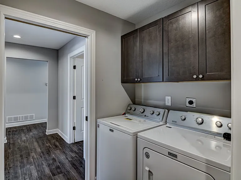 1662A Charleston Dr — Photo 8