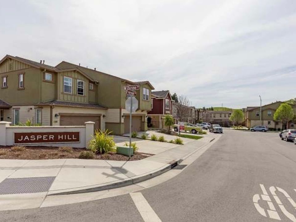 1st image of 16960 Fremont Ct