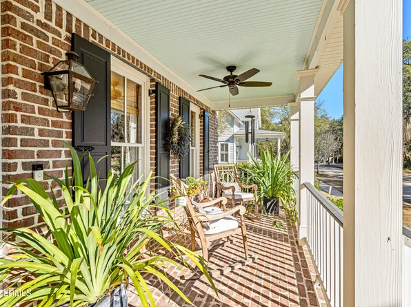 55 Park Square N, Beaufort, SC 29907