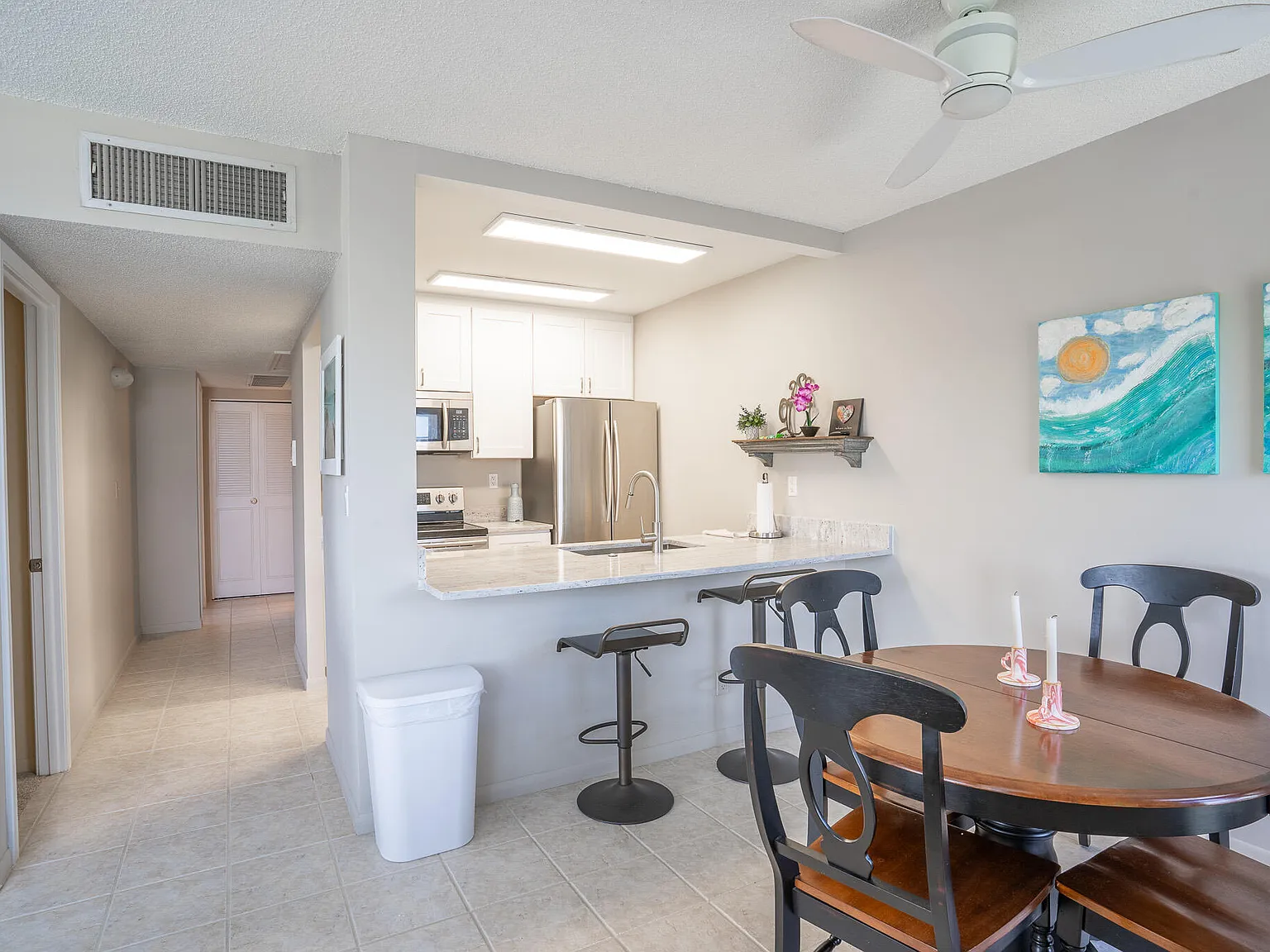 2 bed, 2.0 bath, 1080 sqft, $2,000 — Photo 4