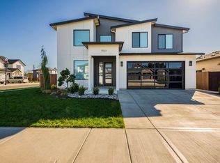 17023 NE 30th St, Vancouver, WA 98682