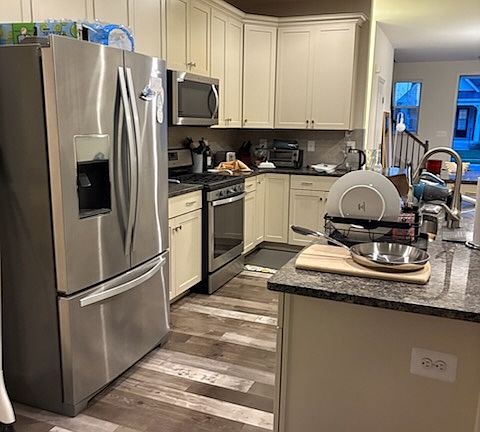 4th image of 16890 Bellevue Ct