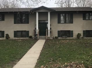 625 4th St APT 3, Nevada, IA 50201