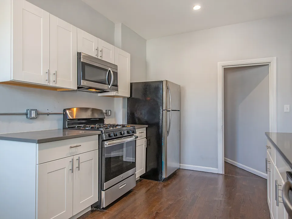 69-71 Harrison Ave #1L