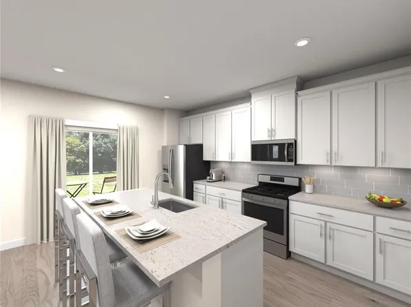 1006 Harry Ct, Albemarle, NC 28001