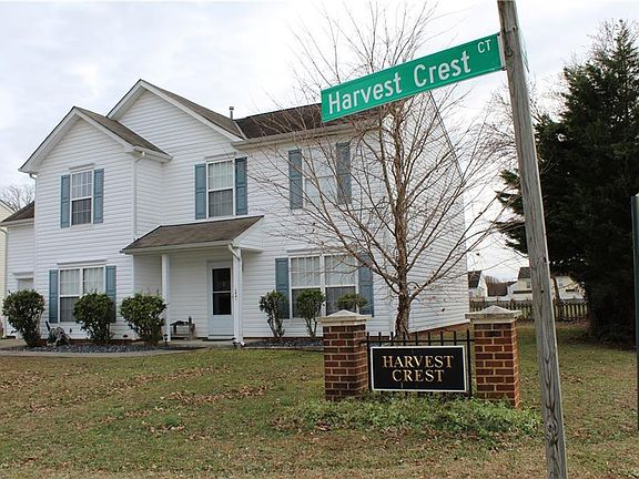 3rd image of 1401 Harvest Crest Ct