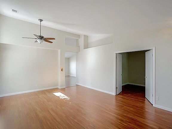 4th image of 4752 Palomino Way