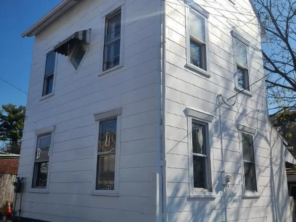 942 N Brush St, Allentown, PA 18102