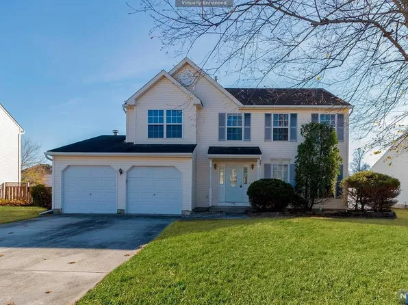 775 Amber Ln, Vineland, NJ 08360