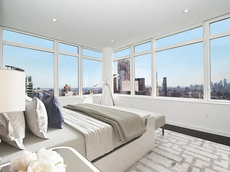 42 W 33rd St #26E — Photo 1