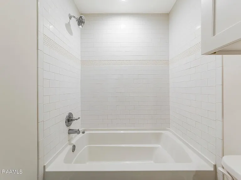 102 Oak Plains Aly — Photo 11