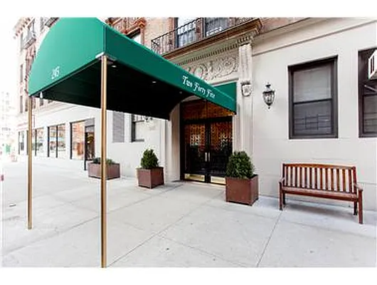 Sold by Douglas Elliman | media 14