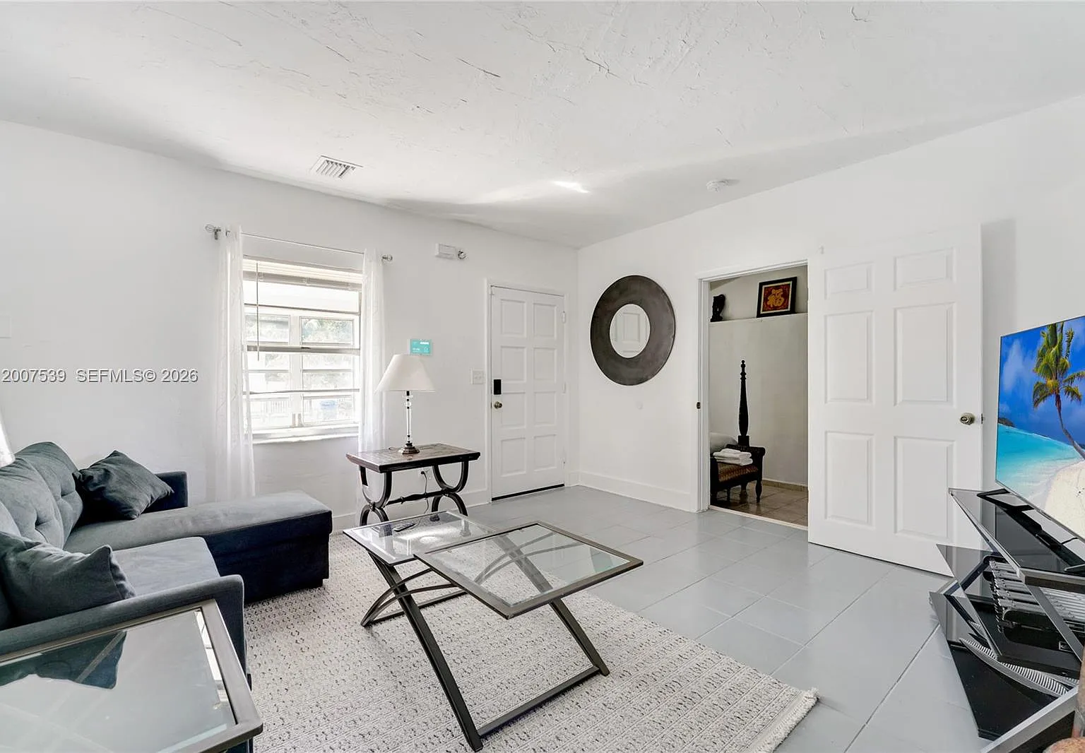N Miami Estates — Photo 3
