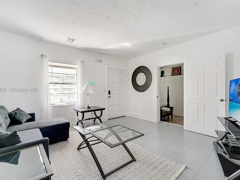 1283 NW 45th St — Photo 3