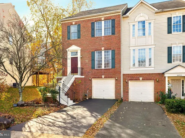 14433 Fowlers Mill Dr, Gainesville, VA 20155