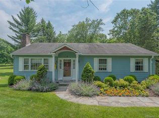 5 Hoyt Rd, Bethel, CT 06801