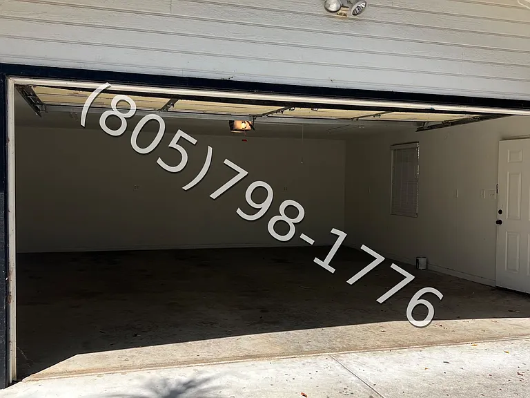 257 N Lomita Ave #B — Photo 12