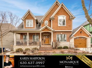 624 S Webster St, Naperville, IL 60540